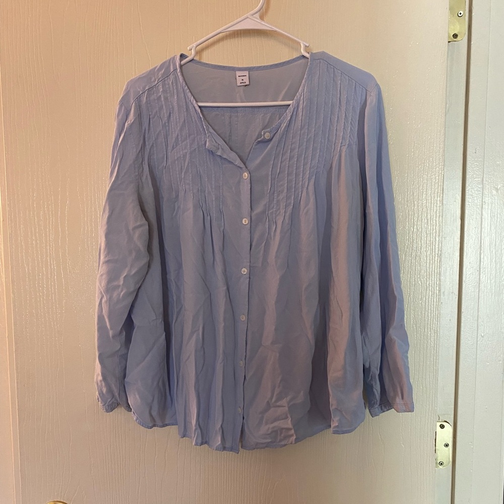 Light blue casual button down blouse, size XL, Old Navy